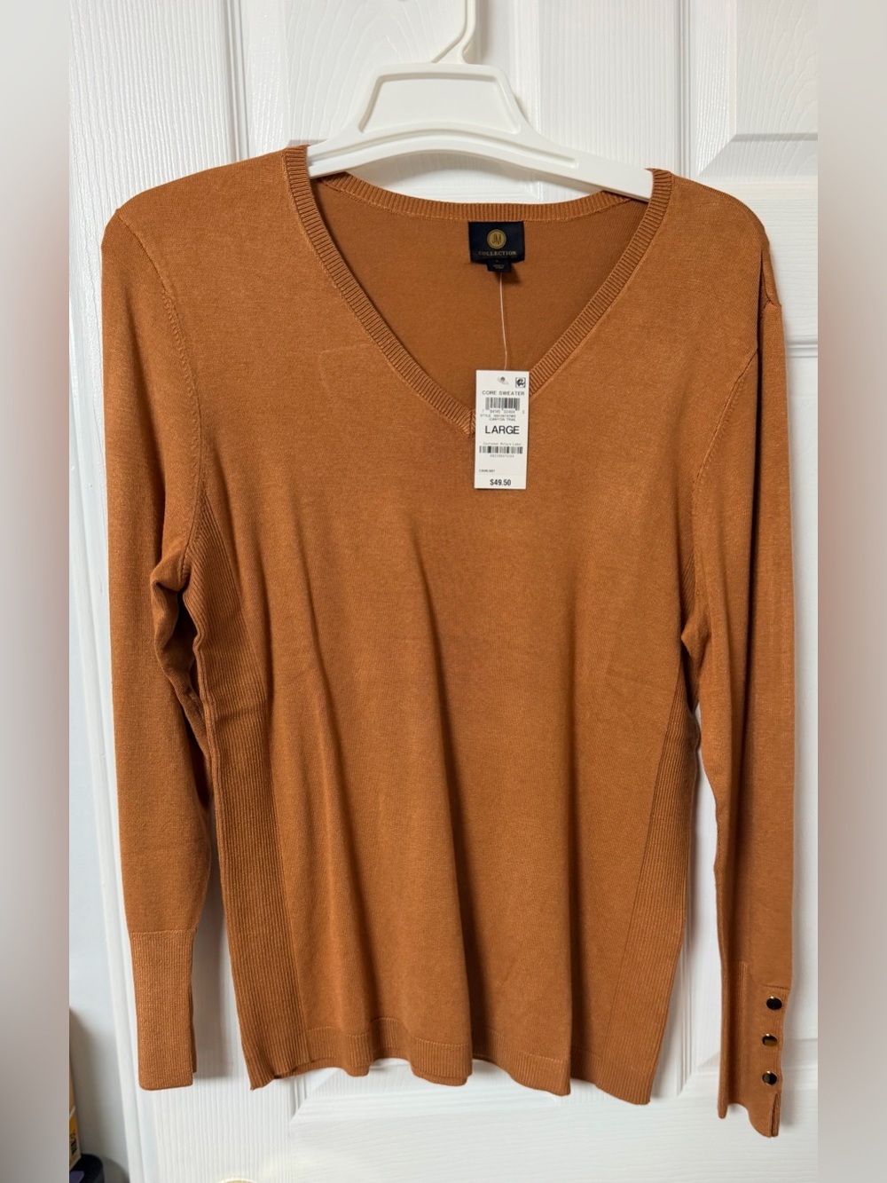 New ! JM Collection Large Caramel Brown V-Neck Sweater Gold Button Cuffs